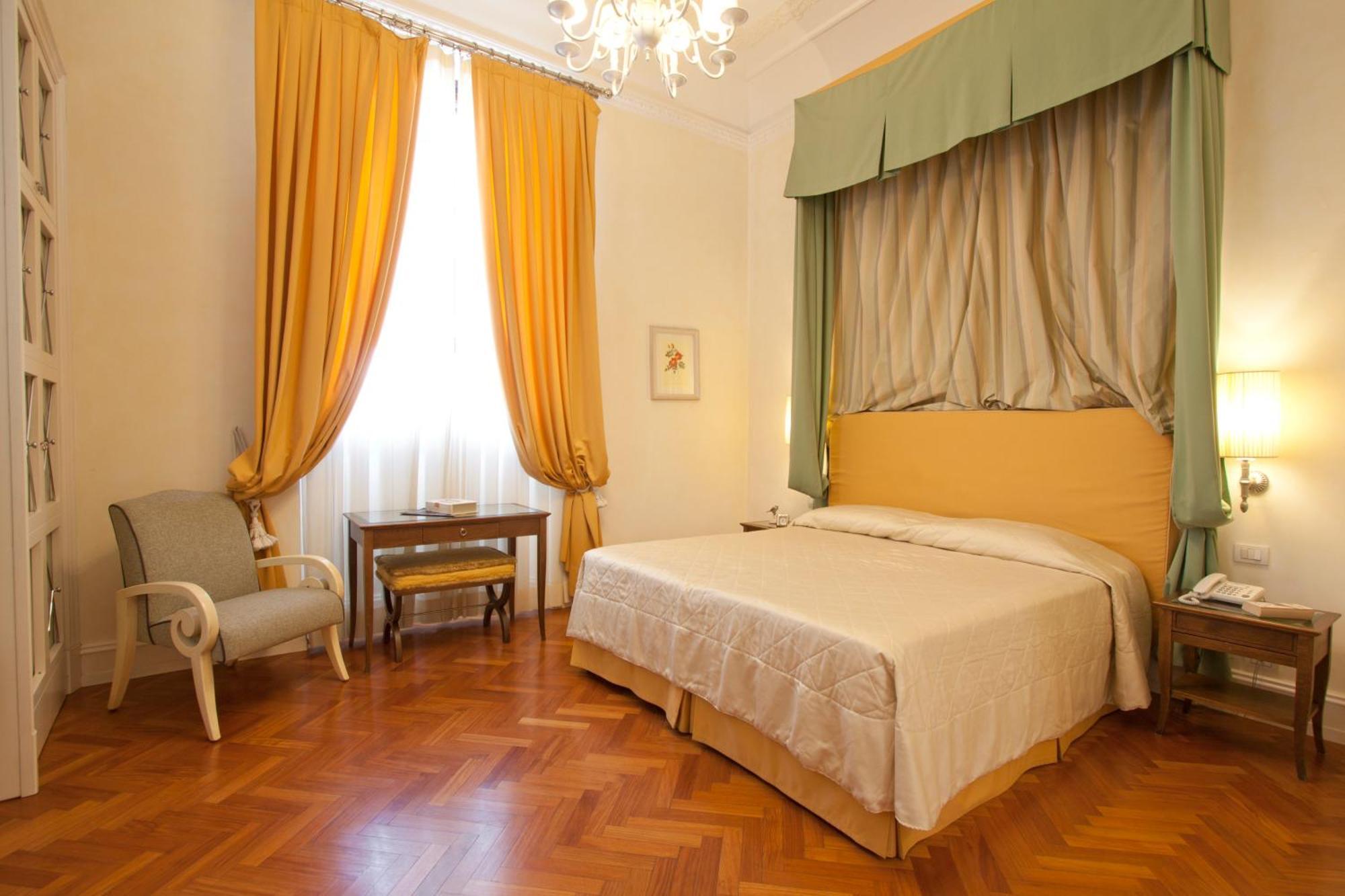 Serristori Palace Residence Florencie Pokoj fotografie