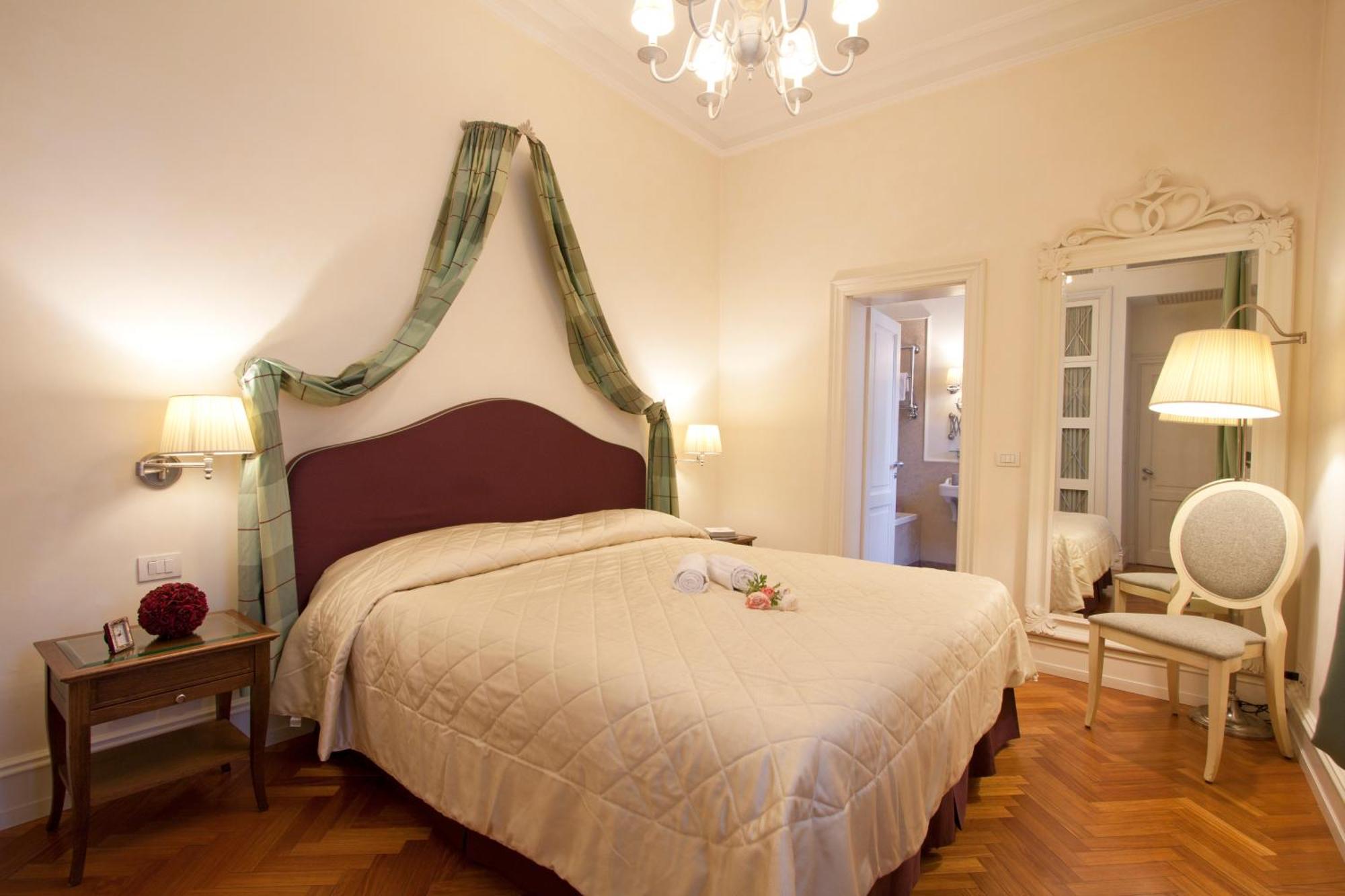 Serristori Palace Residence Florencie Pokoj fotografie